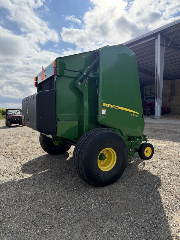 2019 John Deere 560M Round Baler photo