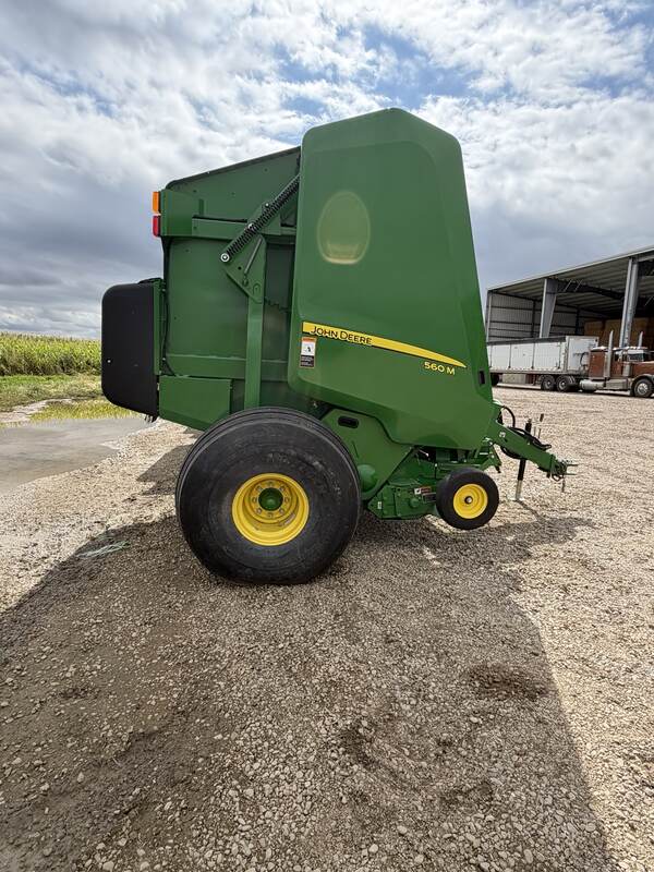 2019 John Deere 560M Round Baler photo