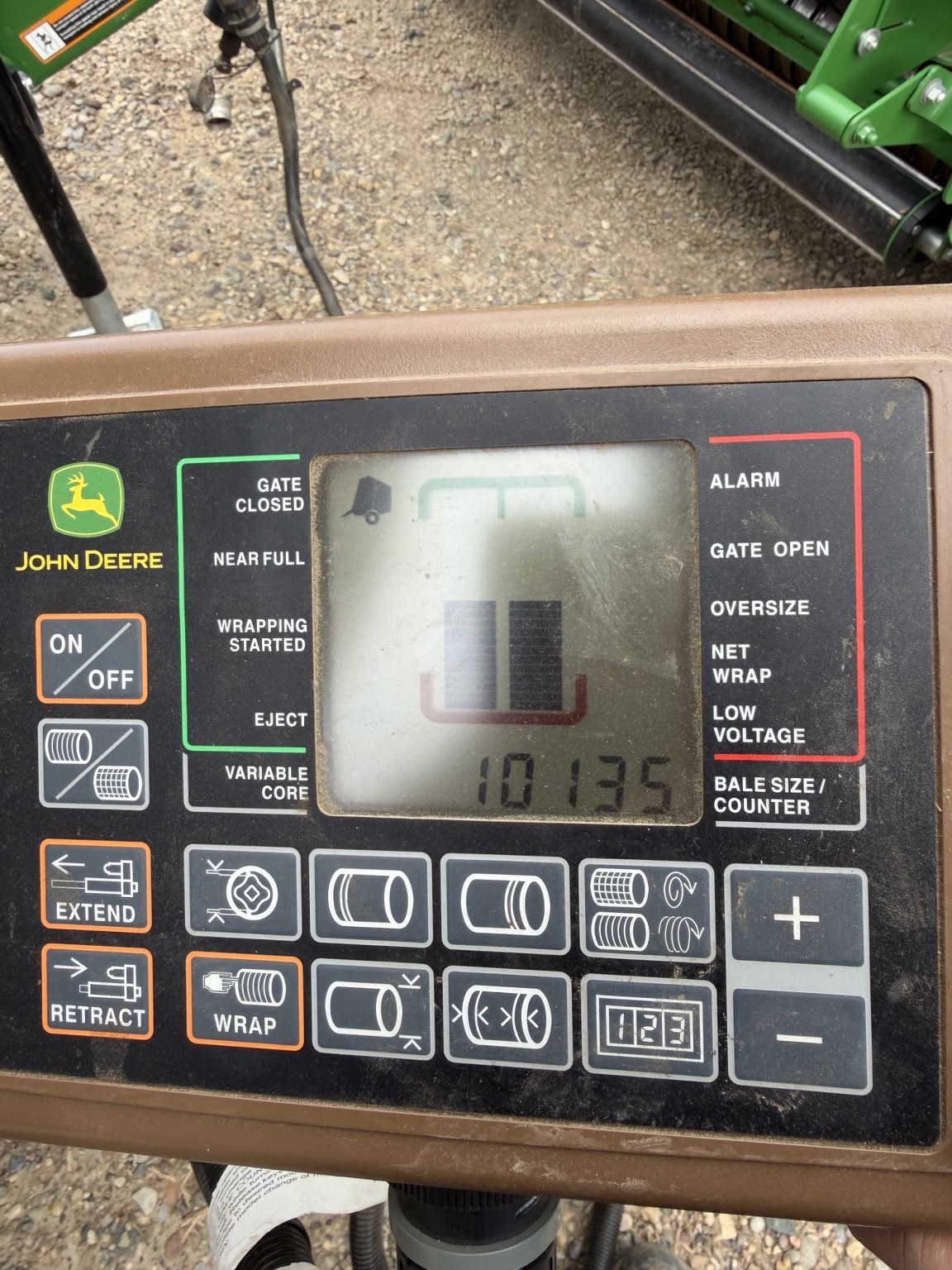 2022 John Deere 560M Round Baler photo