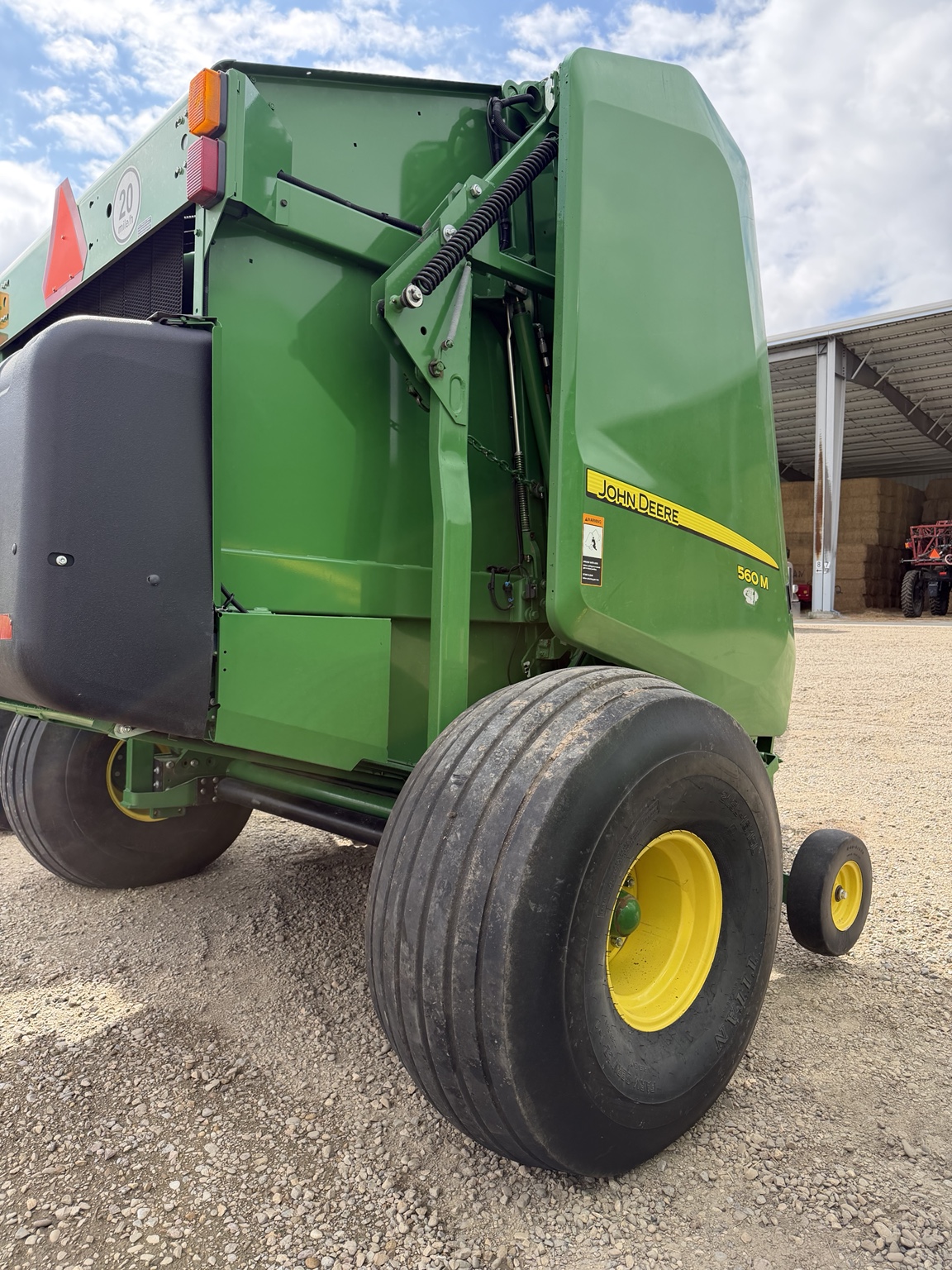 2022 John Deere 560M Round Baler photo