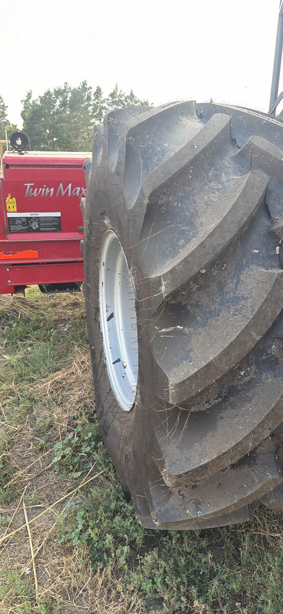 2012 Massey Ferguson WR9770 photo